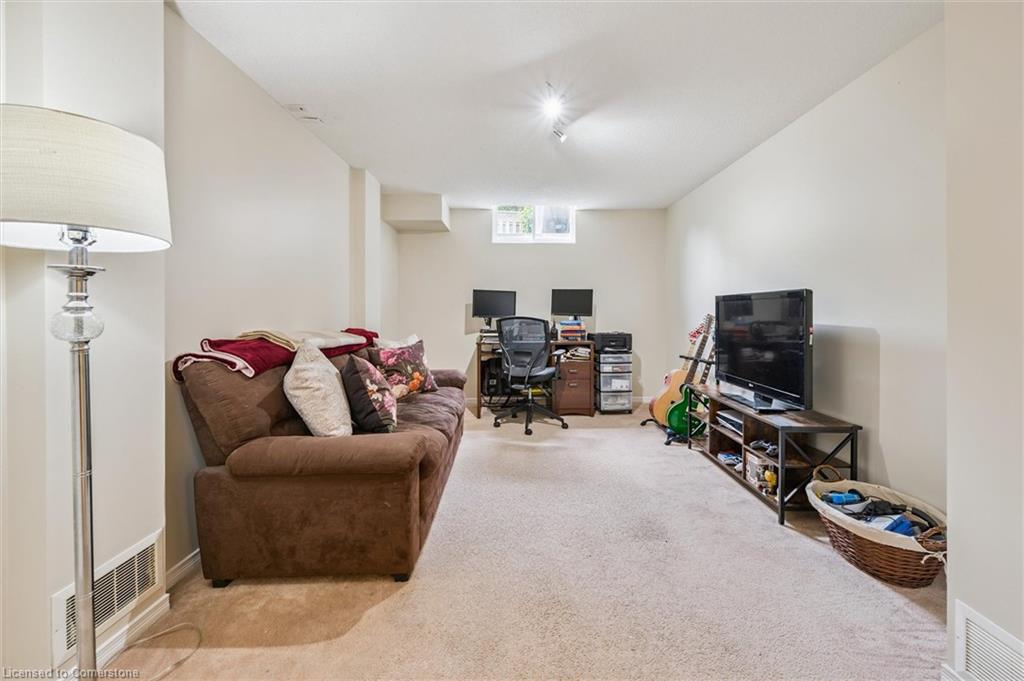 747 Fairway Court Property Photo 28