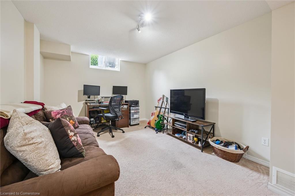 747 Fairway Court Property Photo 29
