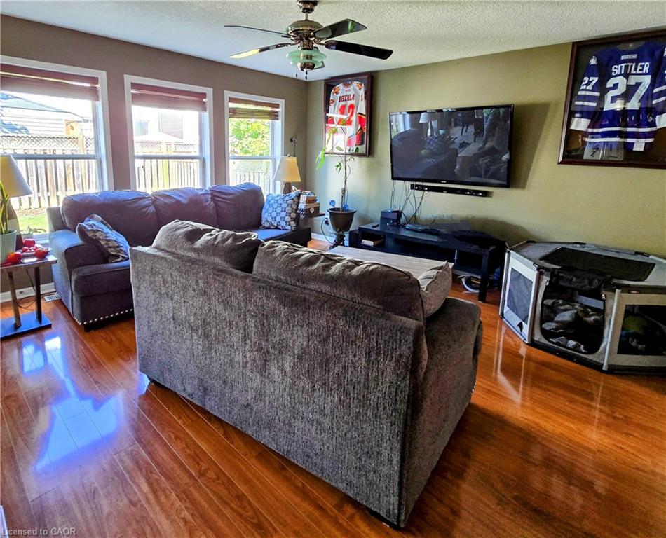 20 Longspur Way Property Photo 2