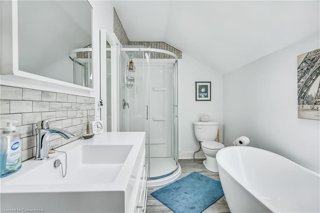 19 York Street Property Photo 16