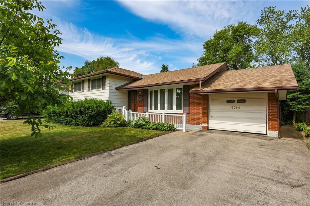 4088 Barry Drive Property Photo 1