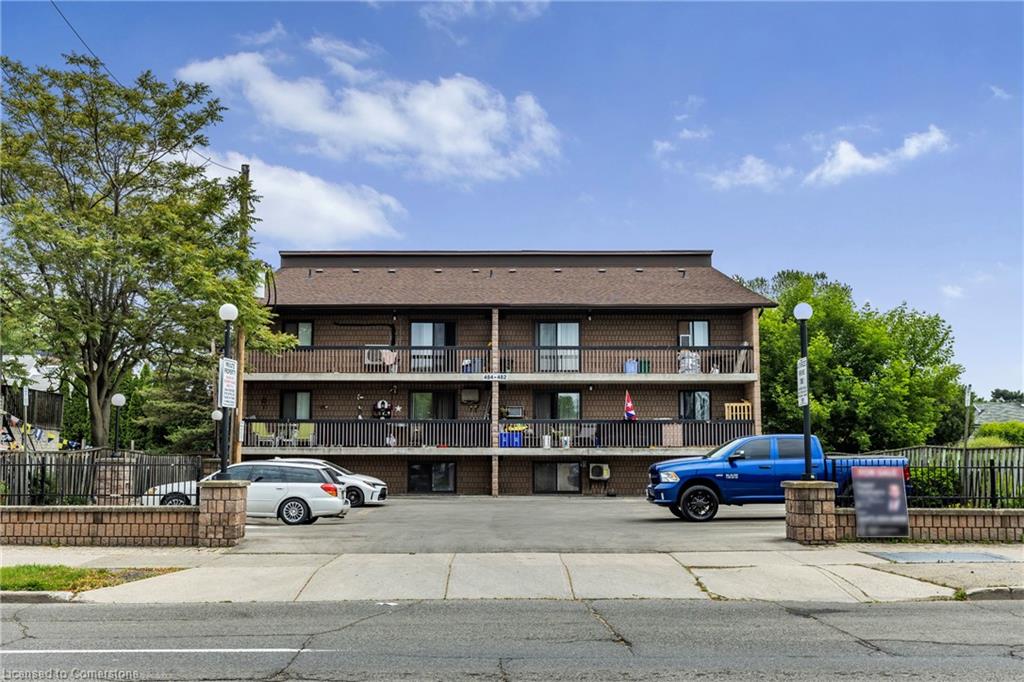 104-482 James Street N Property Photo 1