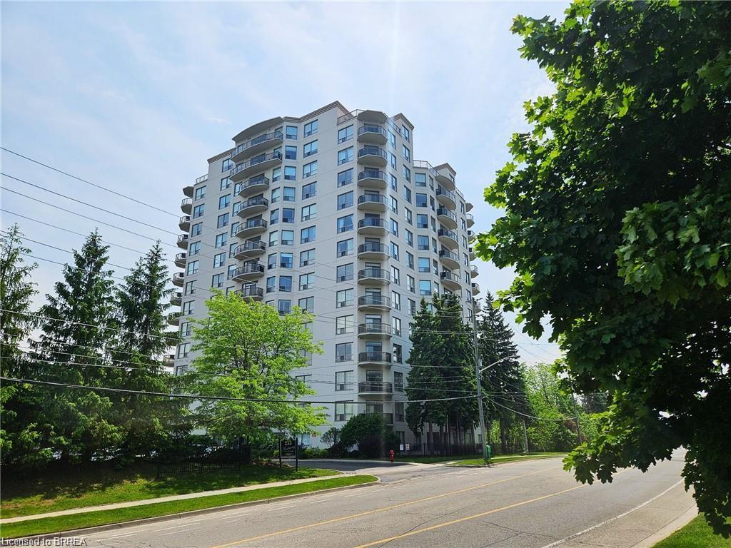 104-255 Keats Way Property Photo 1