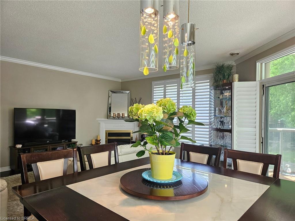 104-255 Keats Way Property Photo 11