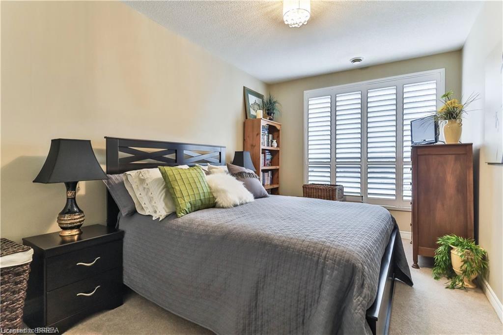 104-255 Keats Way Property Photo 17