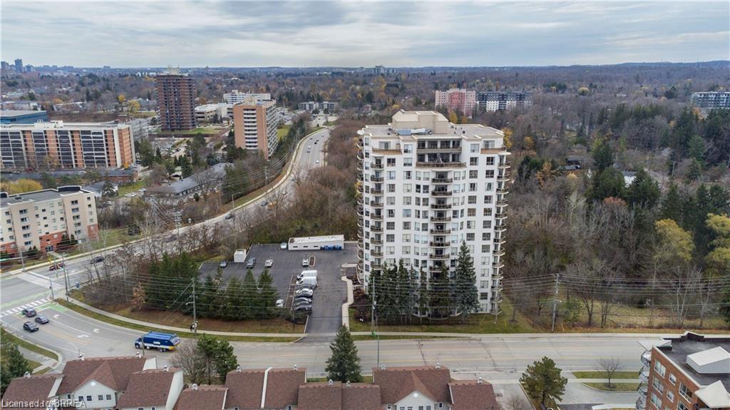 104-255 Keats Way Property Photo 37