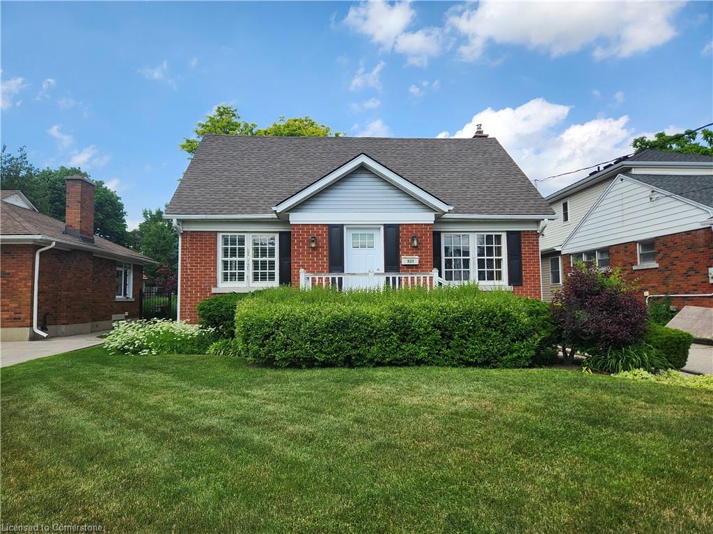 931 Sherring Street Property Photo 1