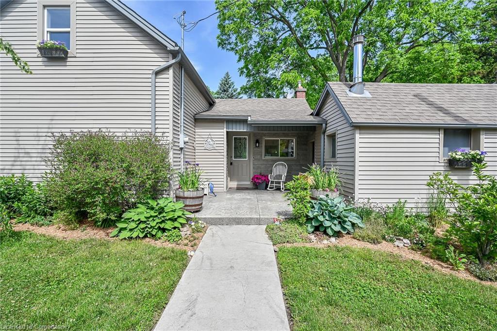 287 King Street W Property Photo 1