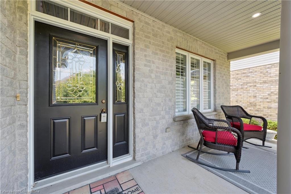 449 Kelso Drive Property Photo 4