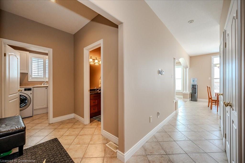 449 Kelso Drive Property Photo 9