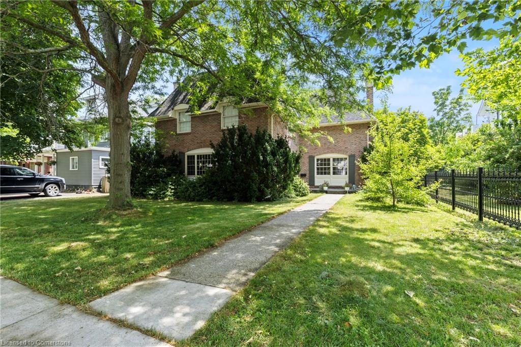 211 Merritt Street Property Photo 1