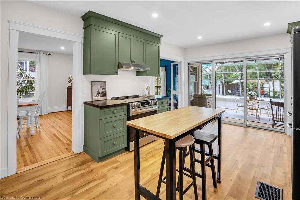 2 Kidd Avenue Property Photo 9
