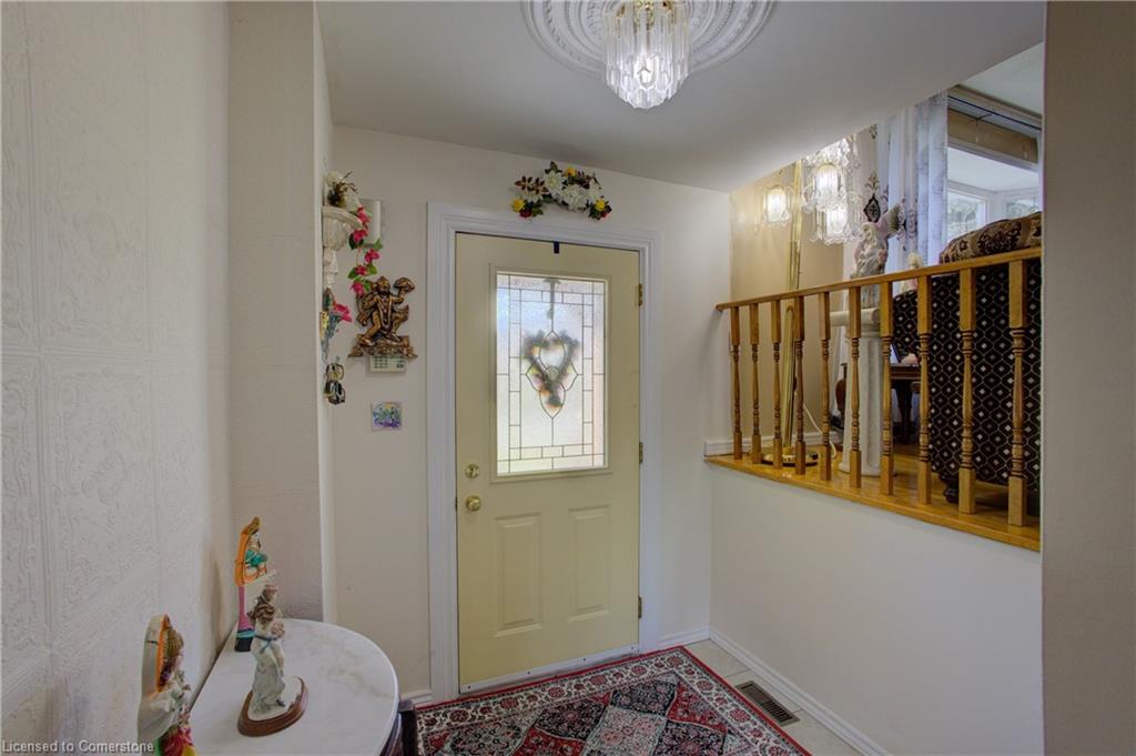 1275 Dunbar Road Property Photo 5