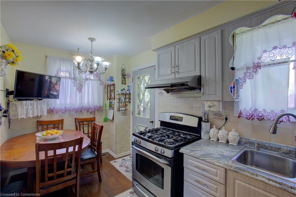 1275 Dunbar Road Property Photo 11