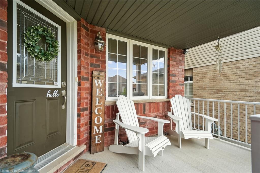 180 Coker Crescent Crescent Property Photo 6
