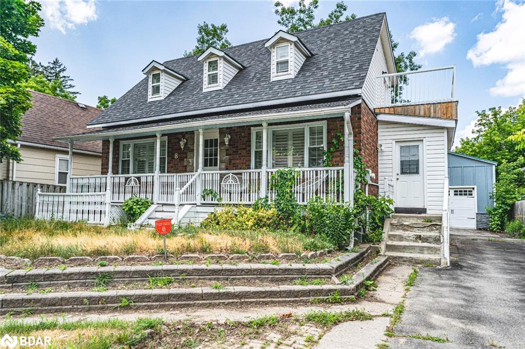 8 Dufferin Street Property Photo 1