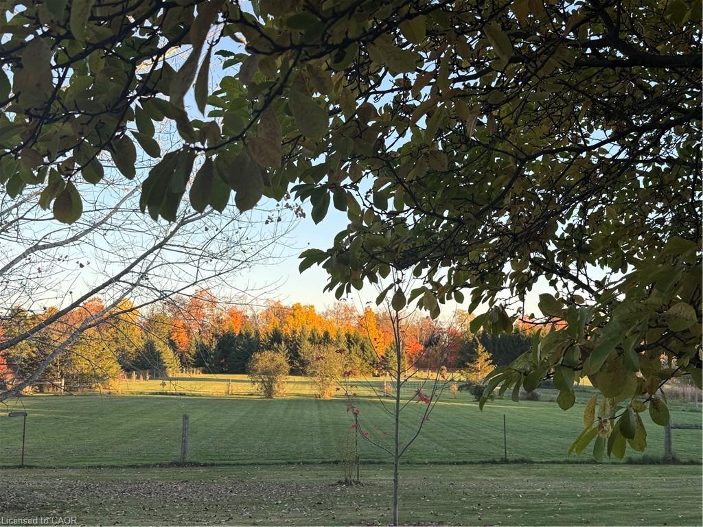 120 Pauline Johnson Road Property Photo 1