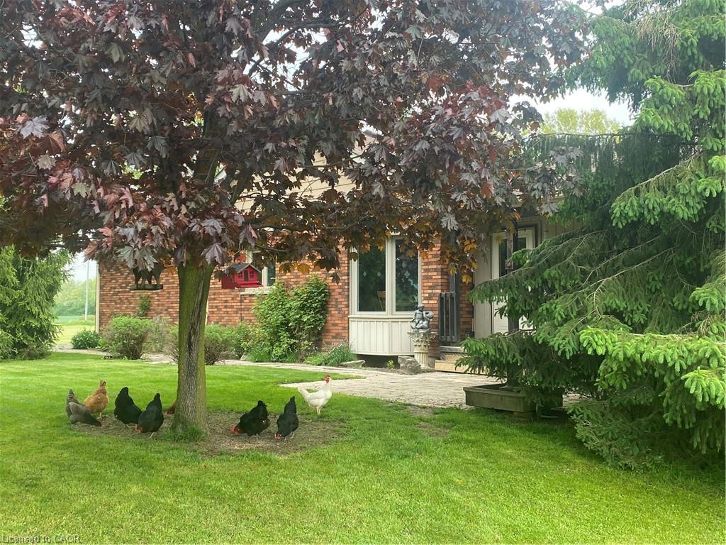 120 Pauline Johnson Road Property Photo 6