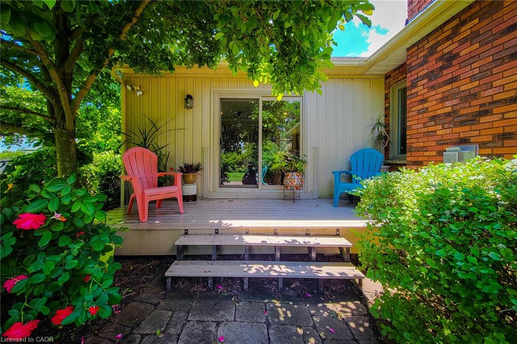 120 Pauline Johnson Road Property Photo 11