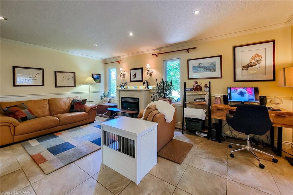 120 Pauline Johnson Road Property Photo 15