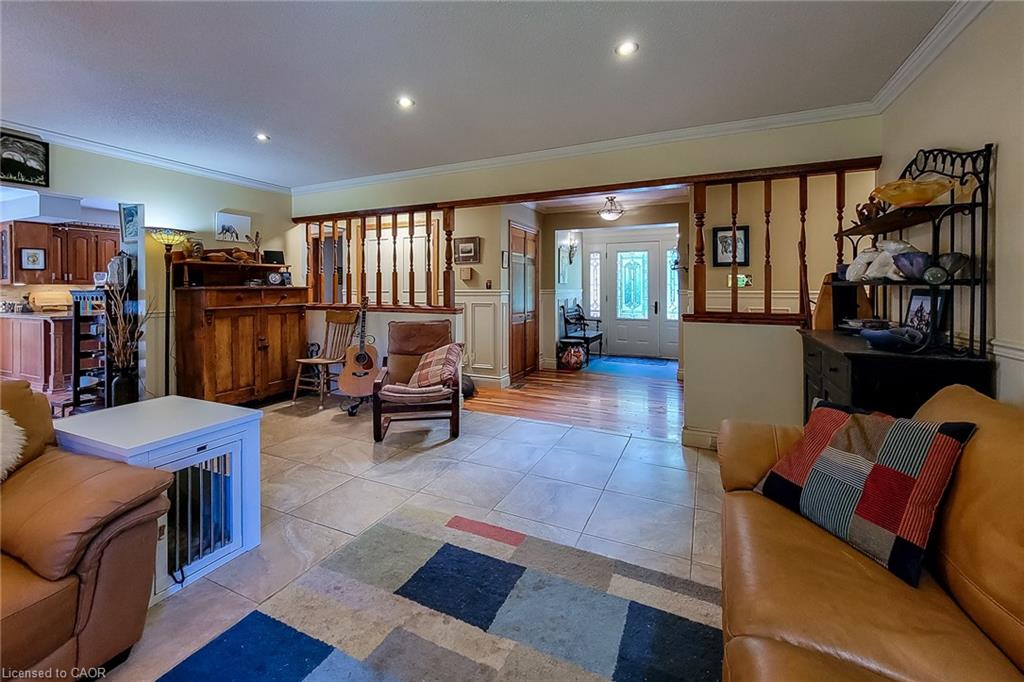 120 Pauline Johnson Road Property Photo 17