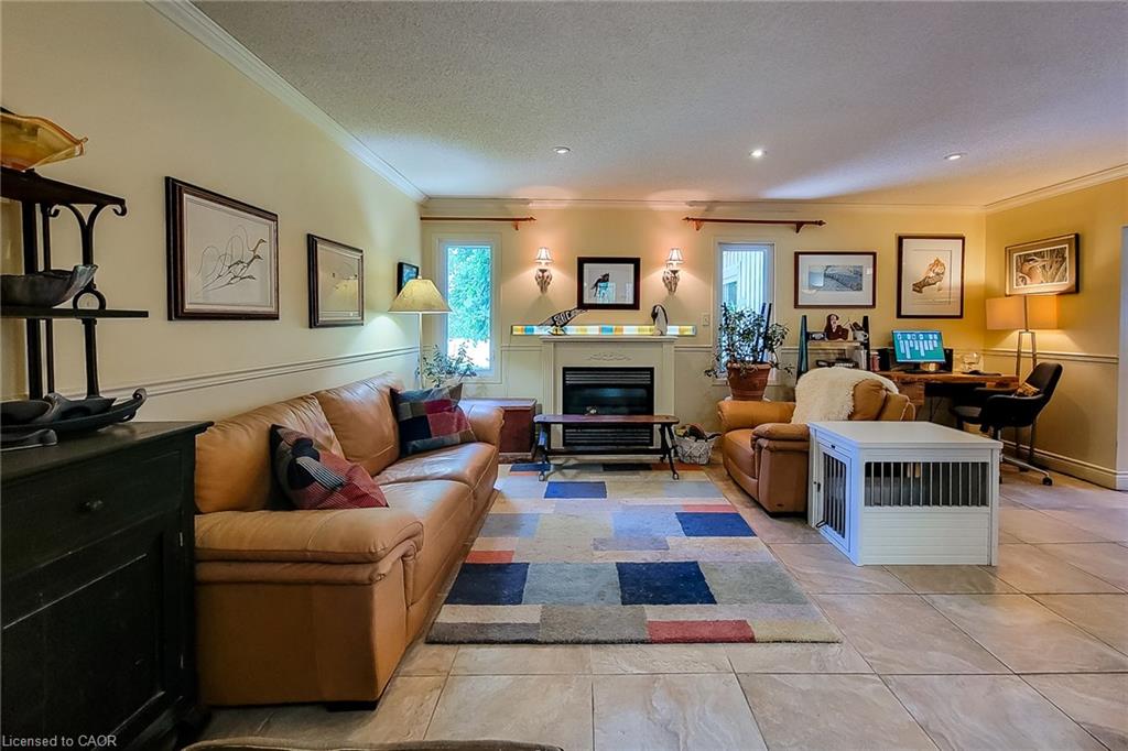 120 Pauline Johnson Road Property Photo 18