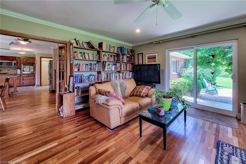 120 Pauline Johnson Road Property Photo 23