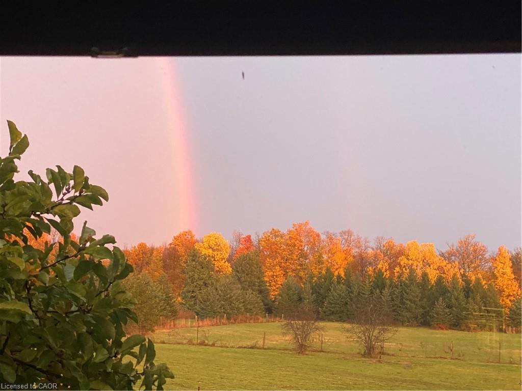 120 Pauline Johnson Road Property Photo 32