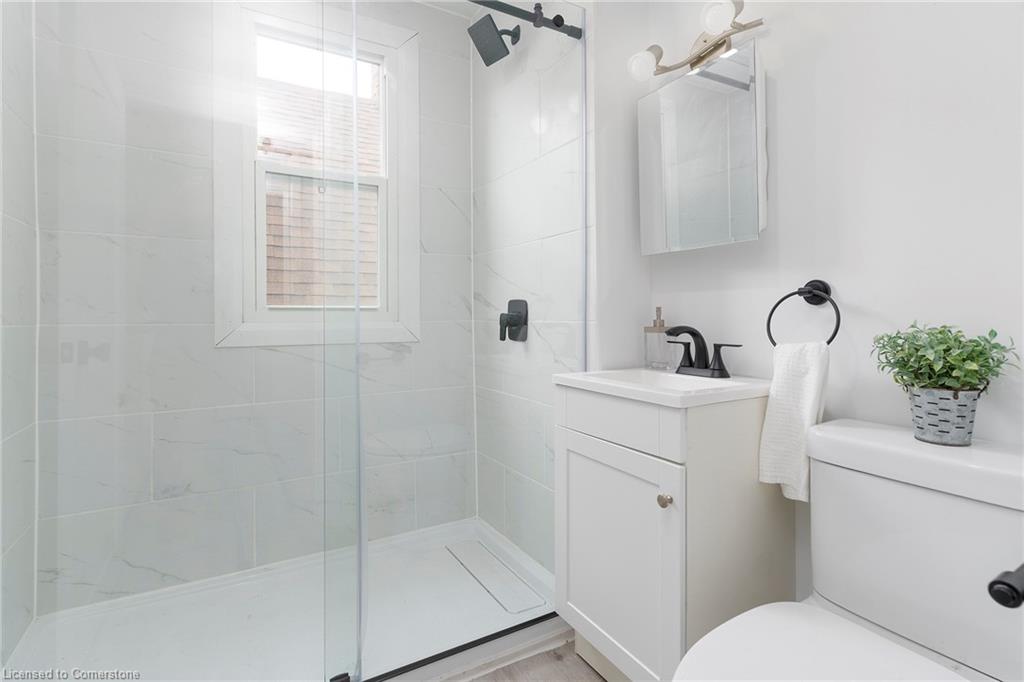 27 Harvey Street Property Photo 19