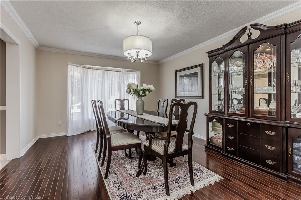 1352 Winterberry Drive Property Photo 14