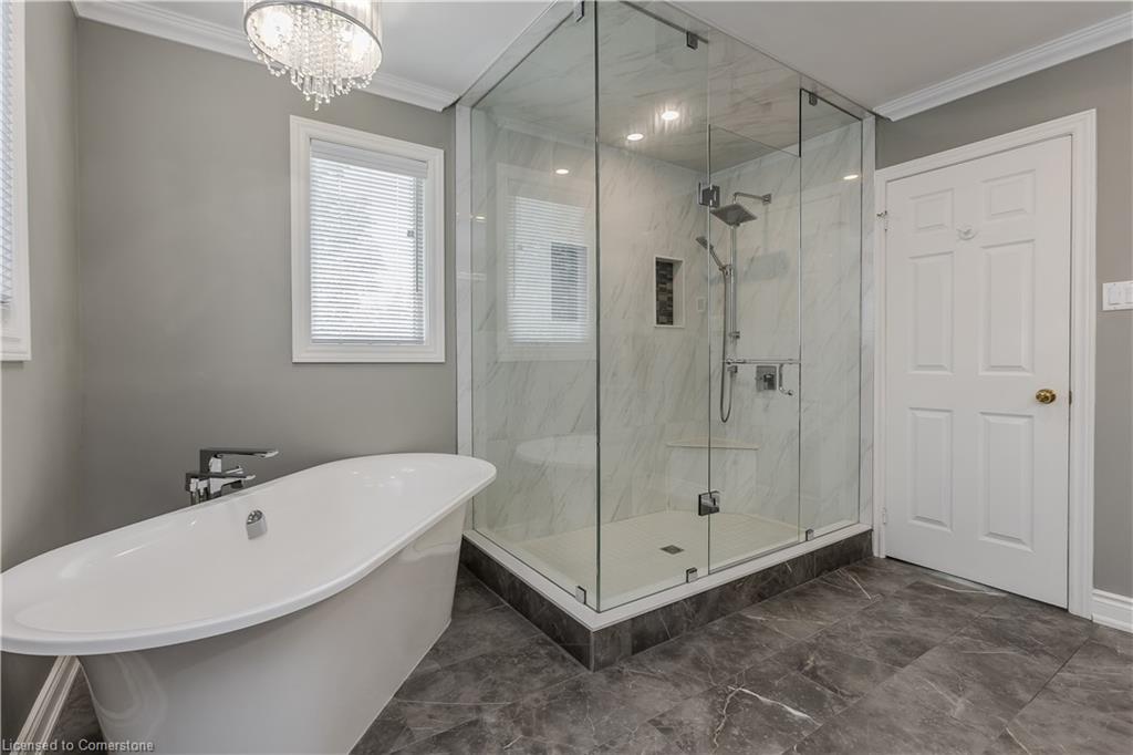 1352 Winterberry Drive Property Photo 24
