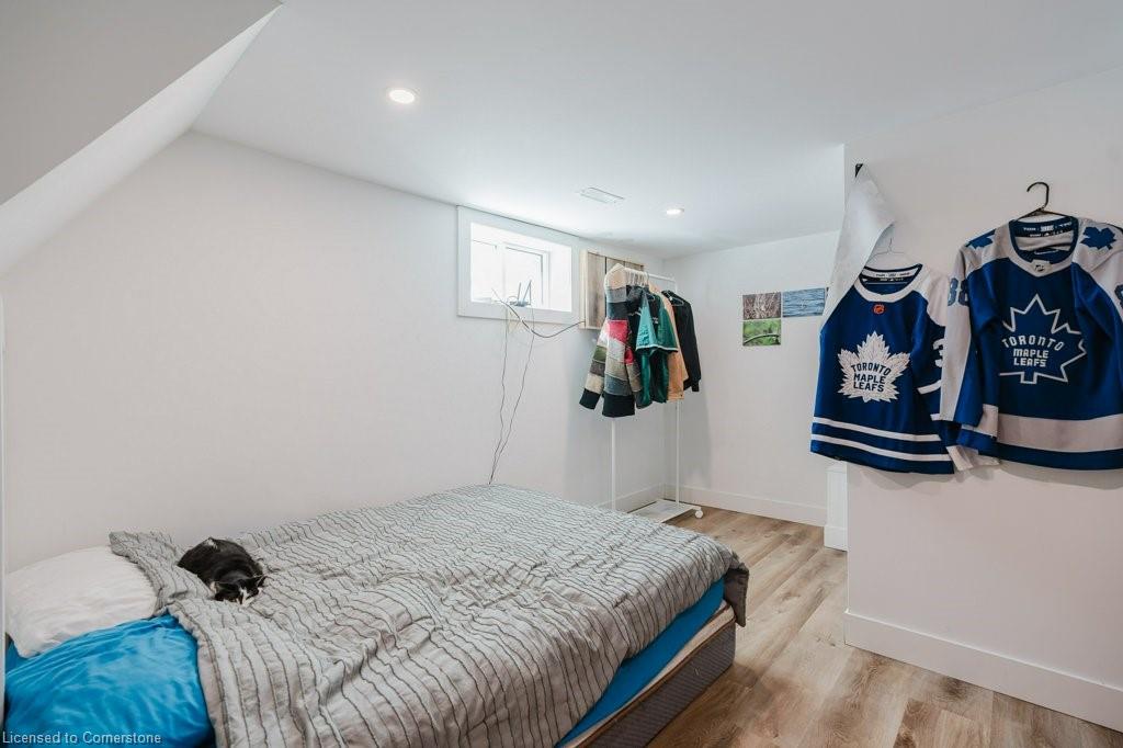859 Upper Ottawa Street Property Photo 28