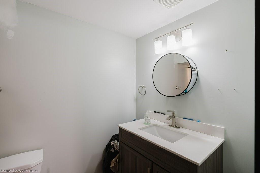 859 Upper Ottawa Street Property Photo 30