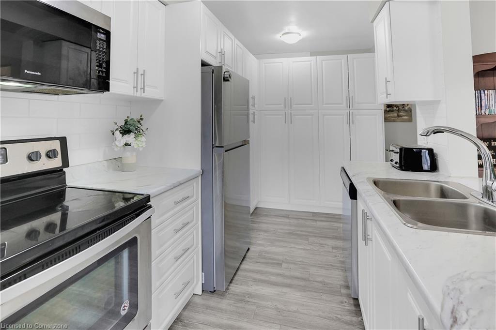 40-262 Kenora Avenue Property Photo 4