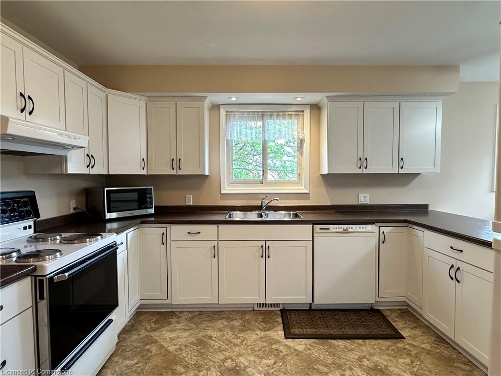129 Broker Drive Property Photo 14
