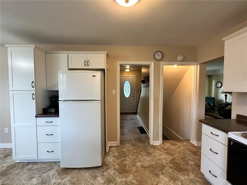 129 Broker Drive Property Photo 15