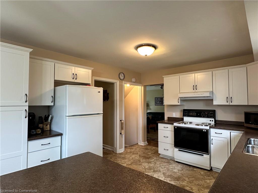 129 Broker Drive Property Photo 16