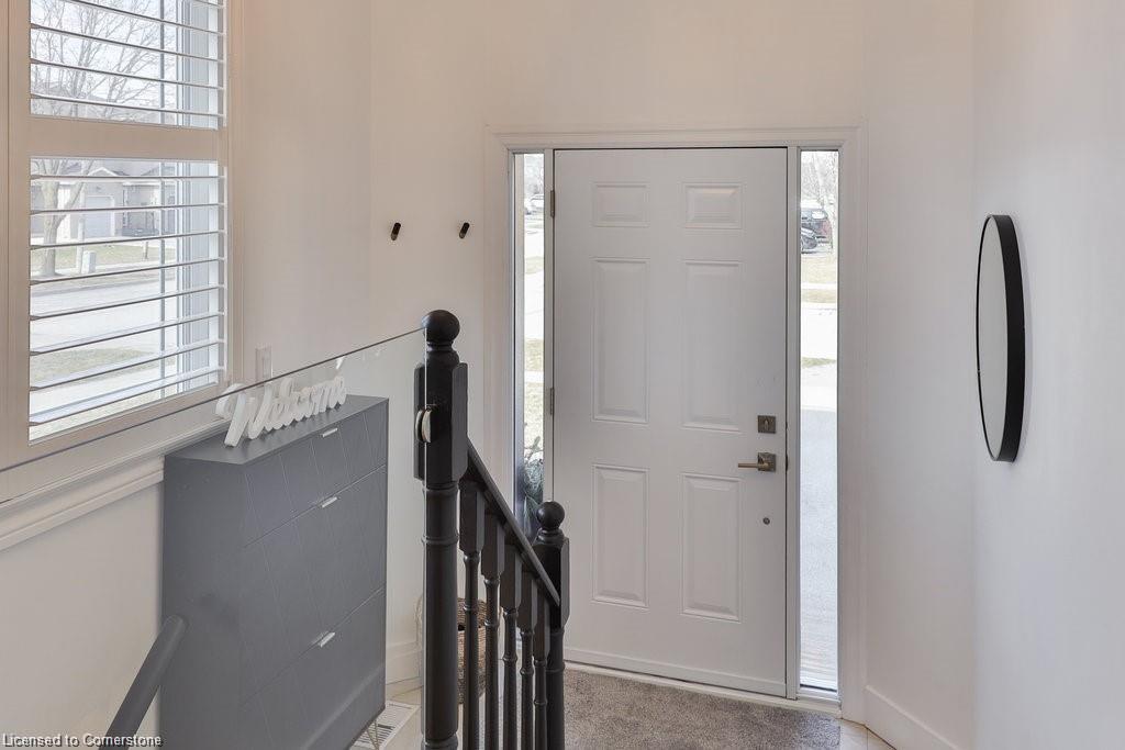 1074 Gabriel Place Property Photo 4