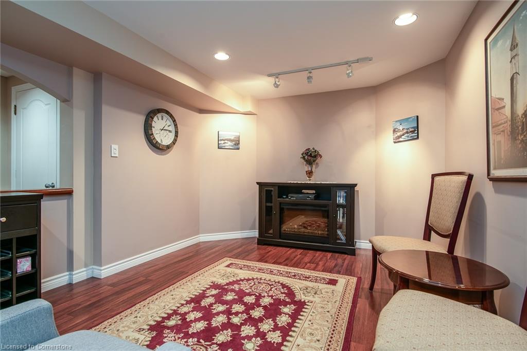 110 Deer Ridge Drive Property Photo 28
