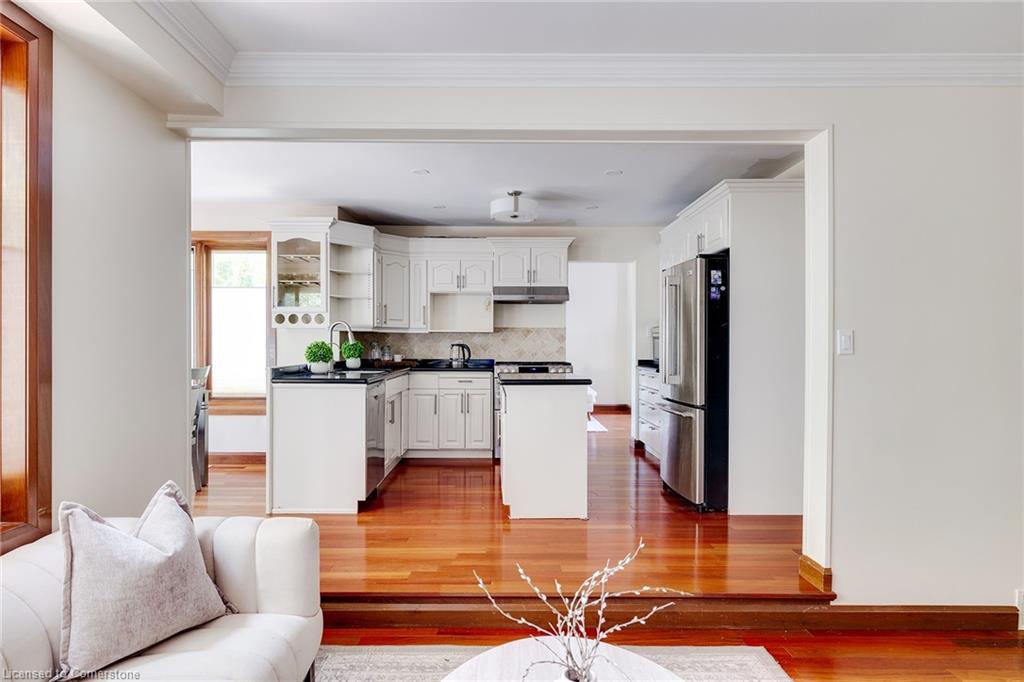 502 Baringham Place Property Photo 11