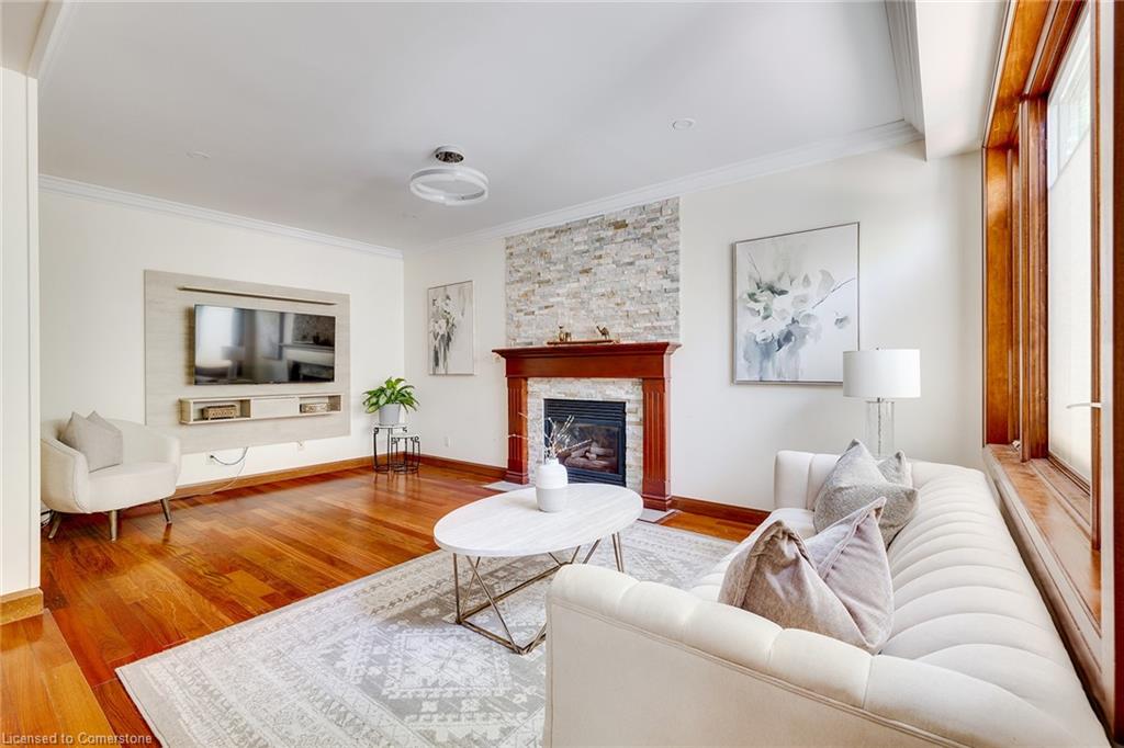 502 Baringham Place Property Photo 14