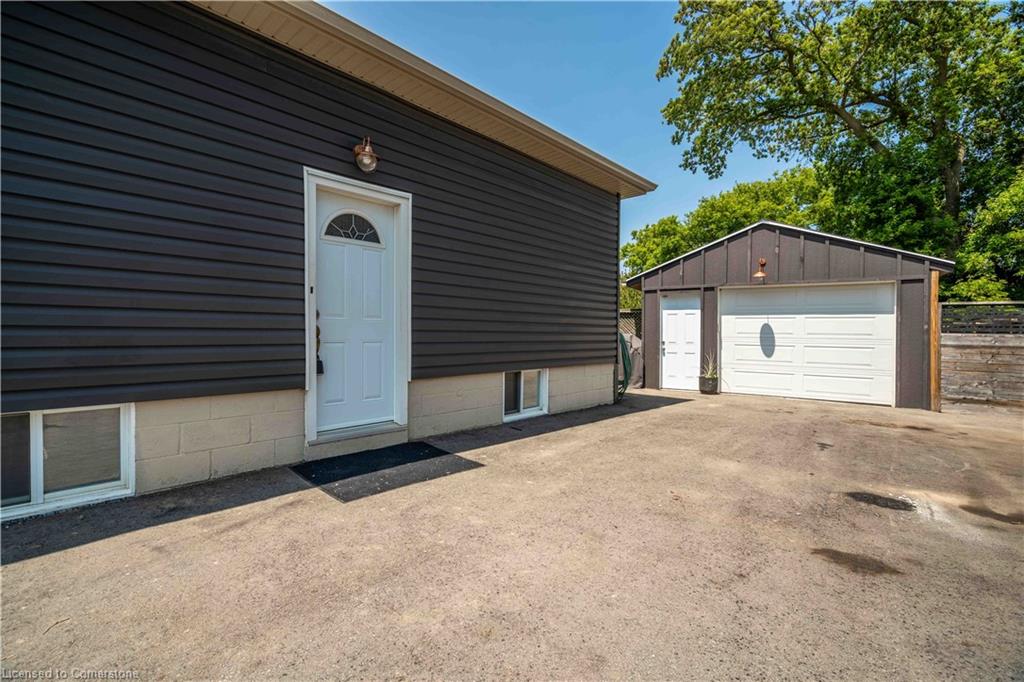8554 Haldibrook Road Property Photo 30