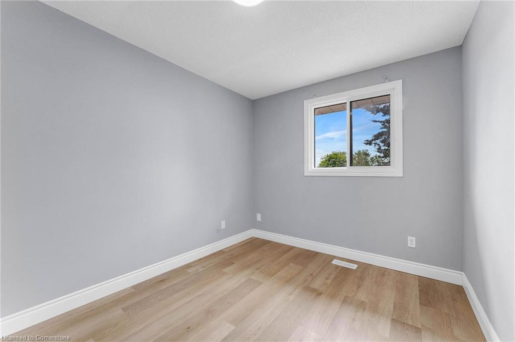 119 Nickolas Crescent Property Photo 19