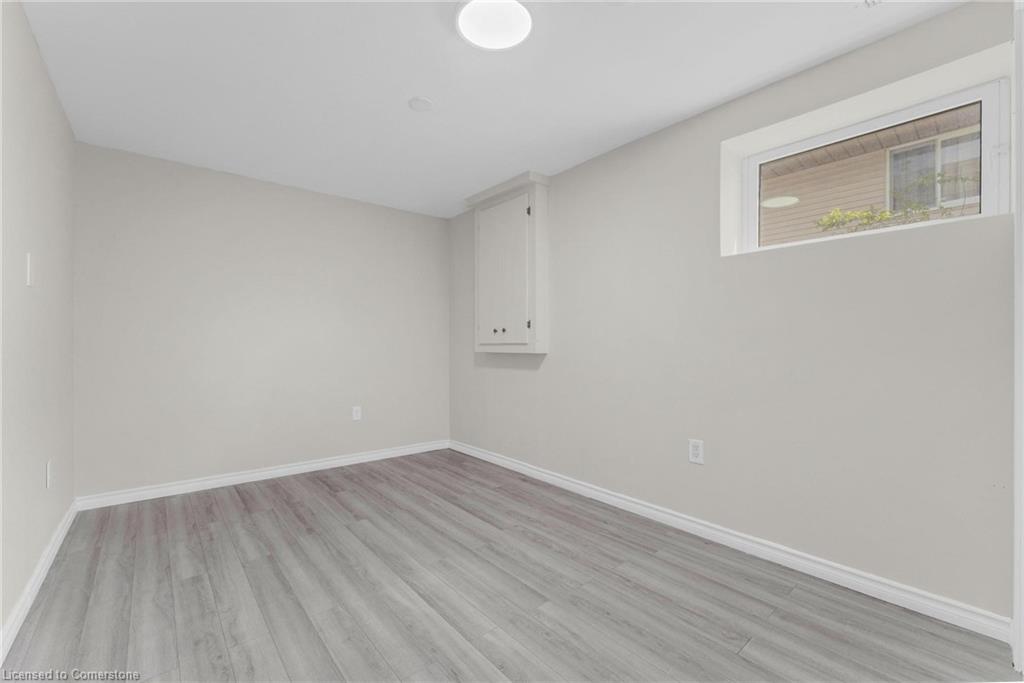 119 Nickolas Crescent Property Photo 32