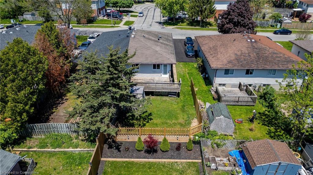 119 Nickolas Crescent Property Photo 44