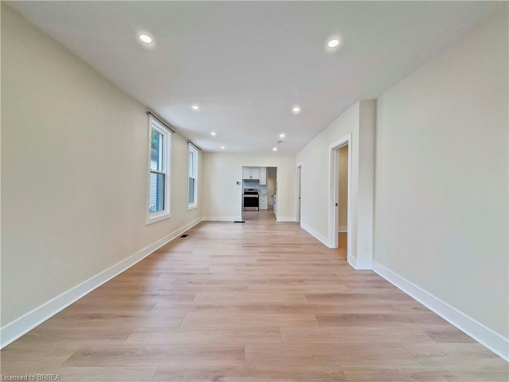 164 Nelson Street Property Photo 6