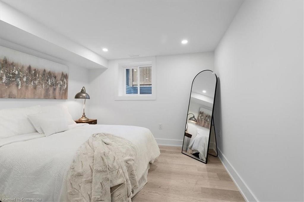 94 West 32nd Street Property Photo 25