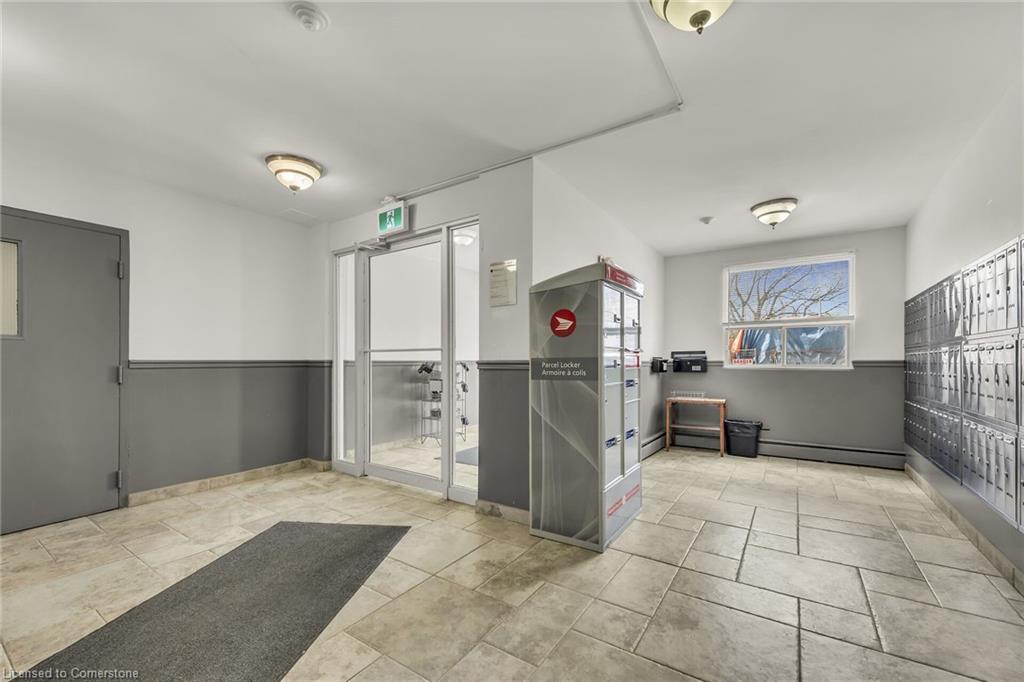 512-793 Colborne Street E Property Photo 5