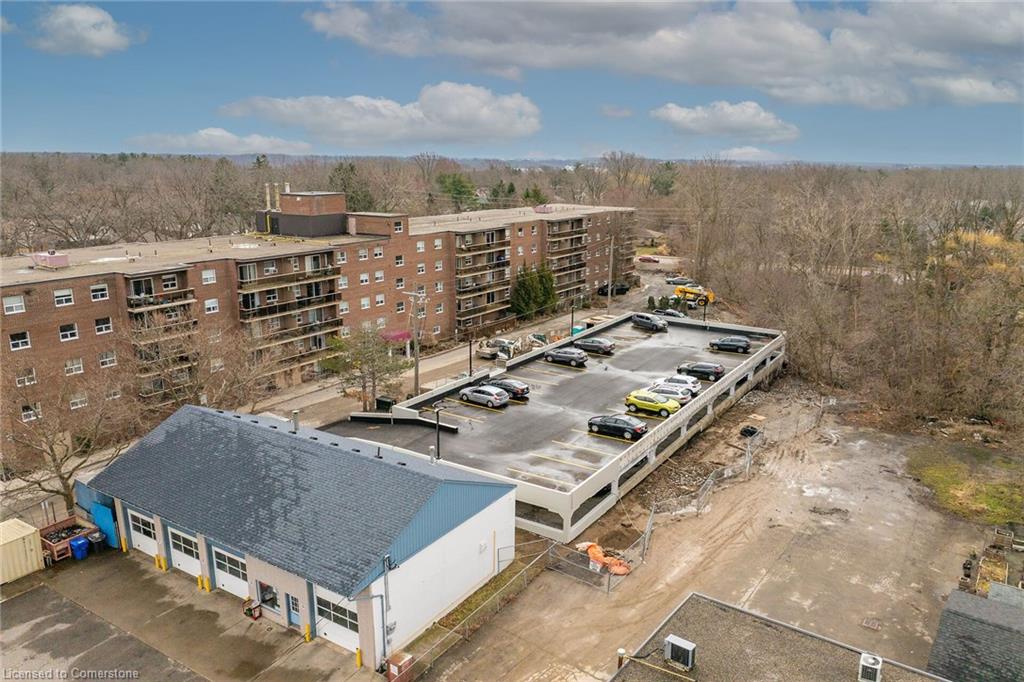 512-793 Colborne Street E Property Photo 50