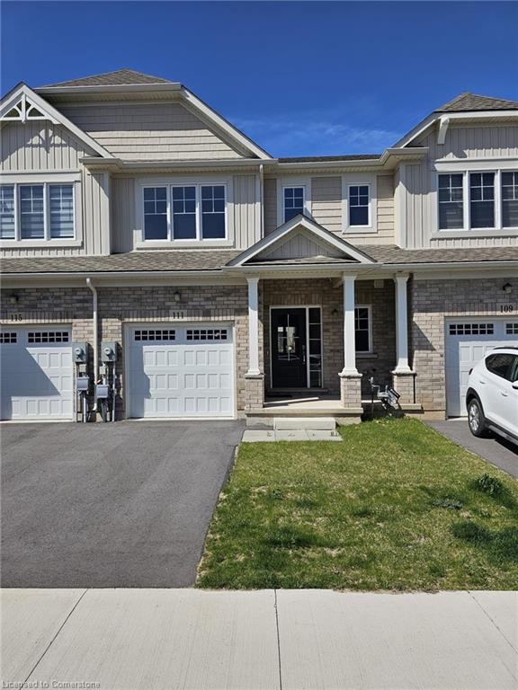 111 Alicia Crescent Property Photo 2